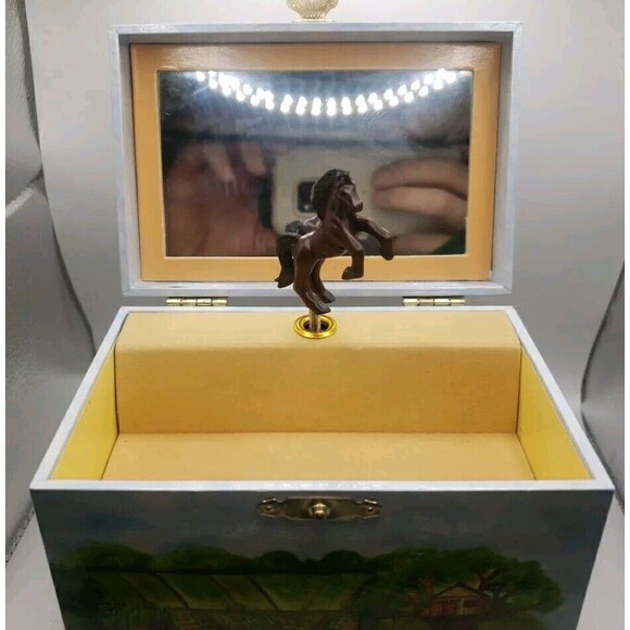 Enchantmints Music Jewelry Box. Horse Ranch Trinket Box With Mirror. Working - Picture 9 of 11